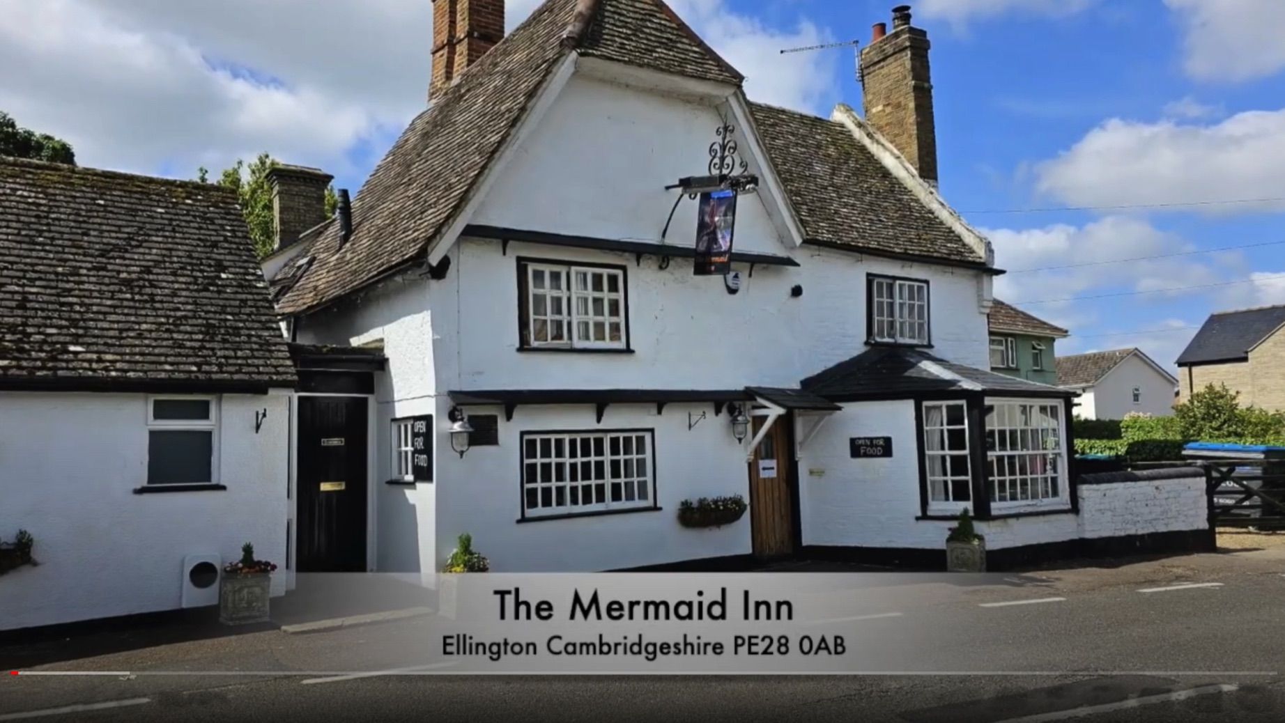 The Mermaid Inn at Ellington with traditional plain tiles and painted white